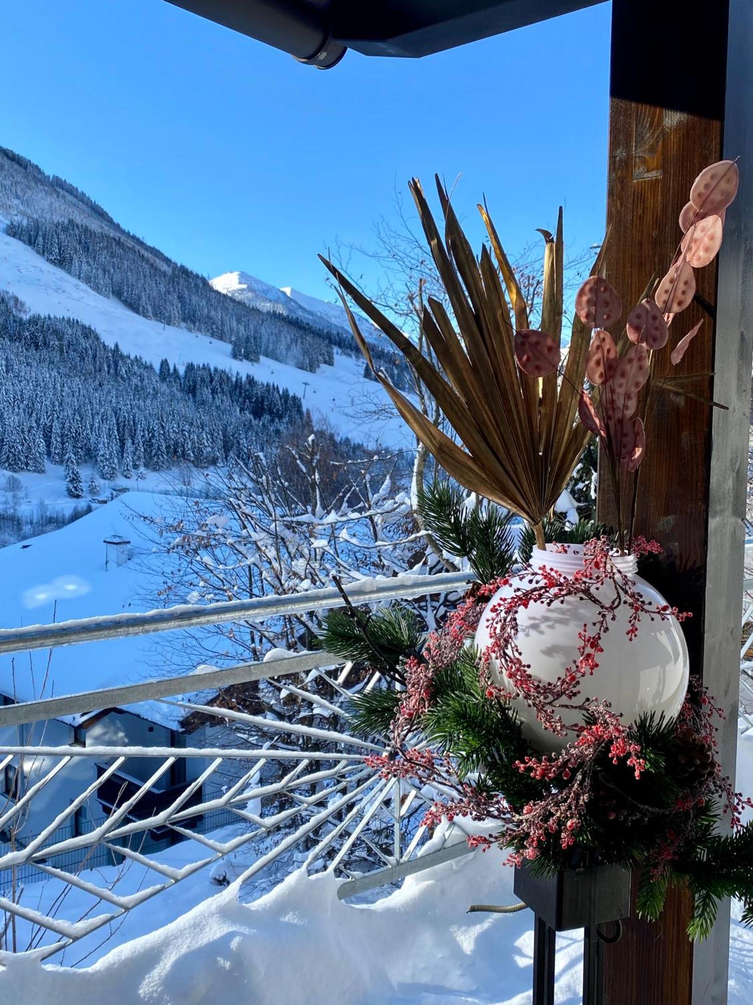 Goldspecht - Boho Appartements Saalbach-Hinterglemm Ngoại thất bức ảnh